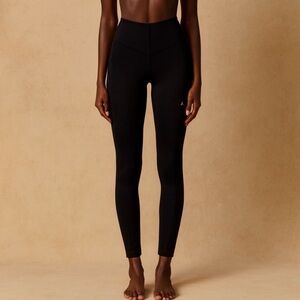 Adair Sleek Black Women's Leggings Size Small